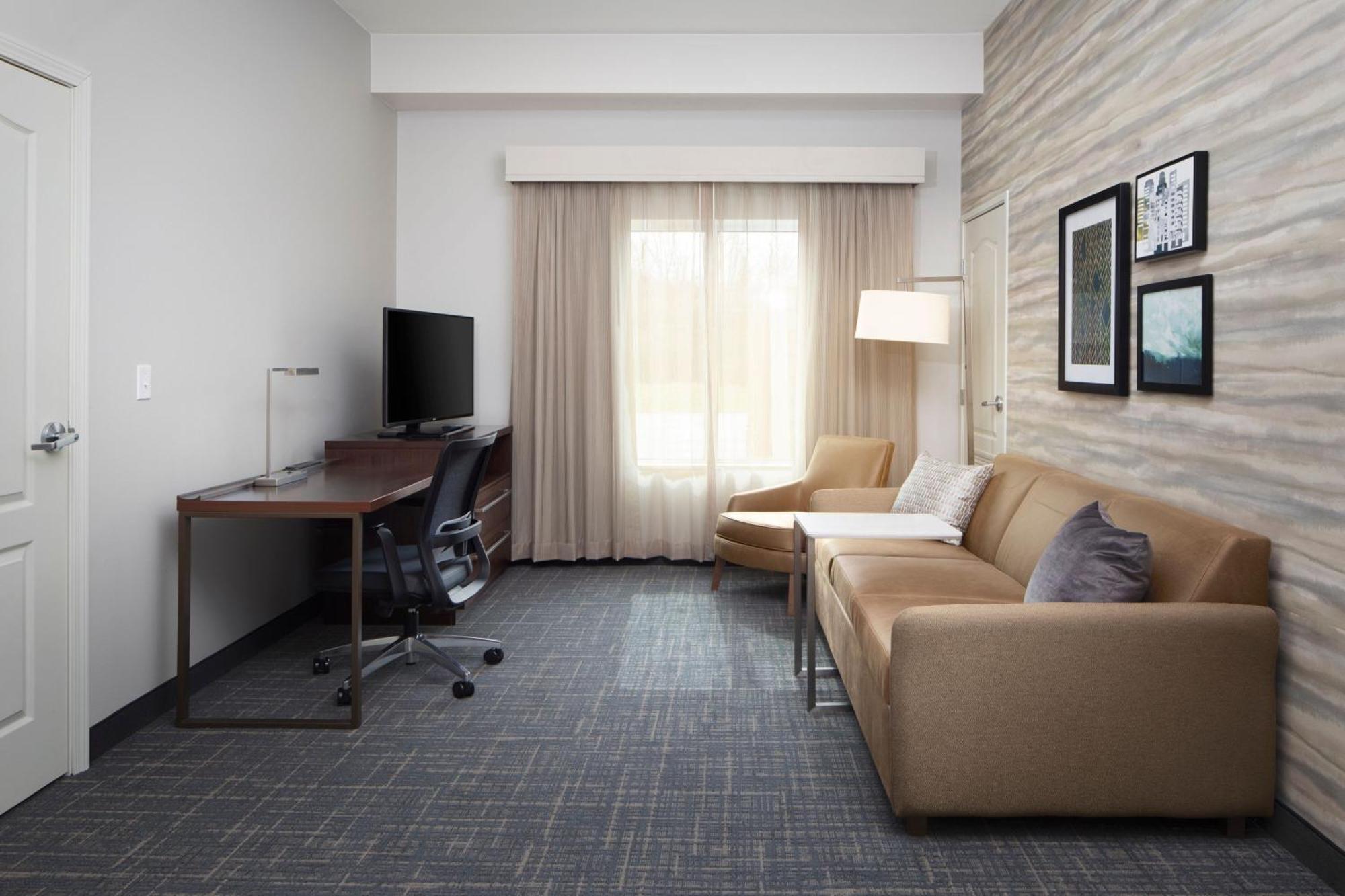 By Marriott Wheeling/st. Clairsville St. Clairsville